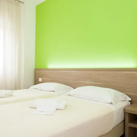 Garni House Majorana Hotel Rende Exterior photo
